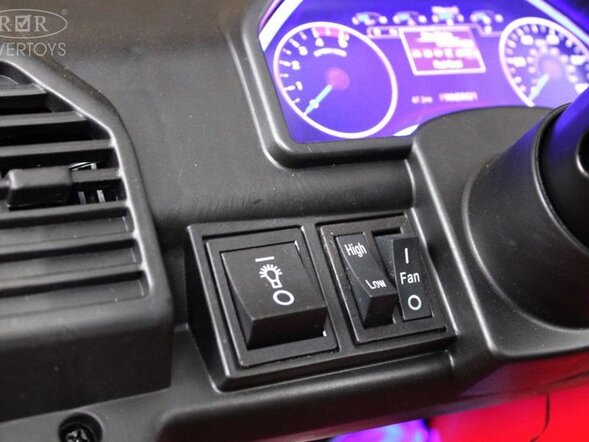 Детский электромобиль Ford Super Duty (A888MP)