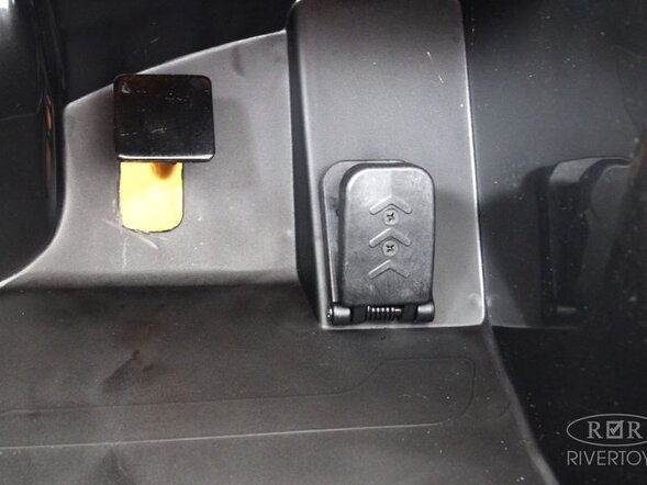 Детский электромобиль T911TT