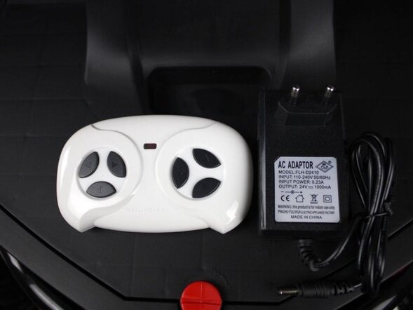 Детский электромобиль X777XX