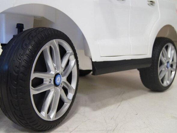 Детский электромобиль Mercedes-Benz (ML350) Лицензия