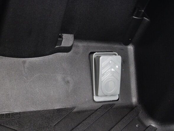 Детский электромобиль C111CC-C