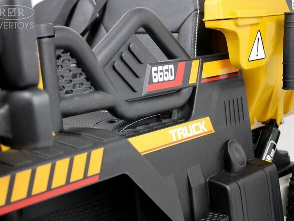 Детский электромобиль C444CC