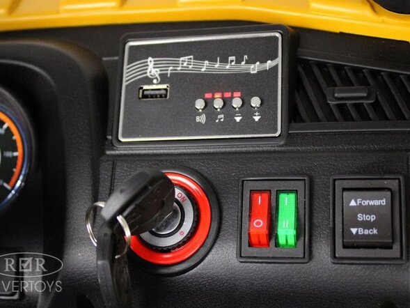 Детский электромобиль C444CC