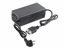 Зарядное устройство Rutrike для LiFePo4 аккумуляторов 48V24A/H (58.8V 4A) SB50
