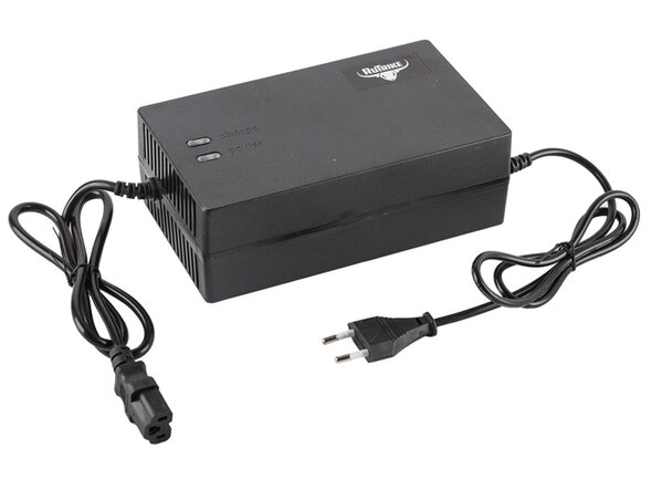 Зарядное устройство Rutrike для Li литиевых аккумуляторов 60V32-55A/H (71.4V 5A)