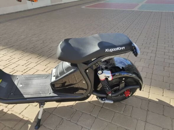 Электроскутер Kugoo C3 Pro